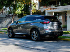 Nissan Murano 4