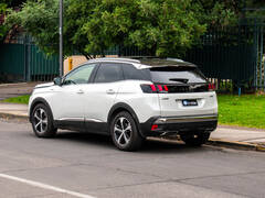 Peugeot 3008 GT 4