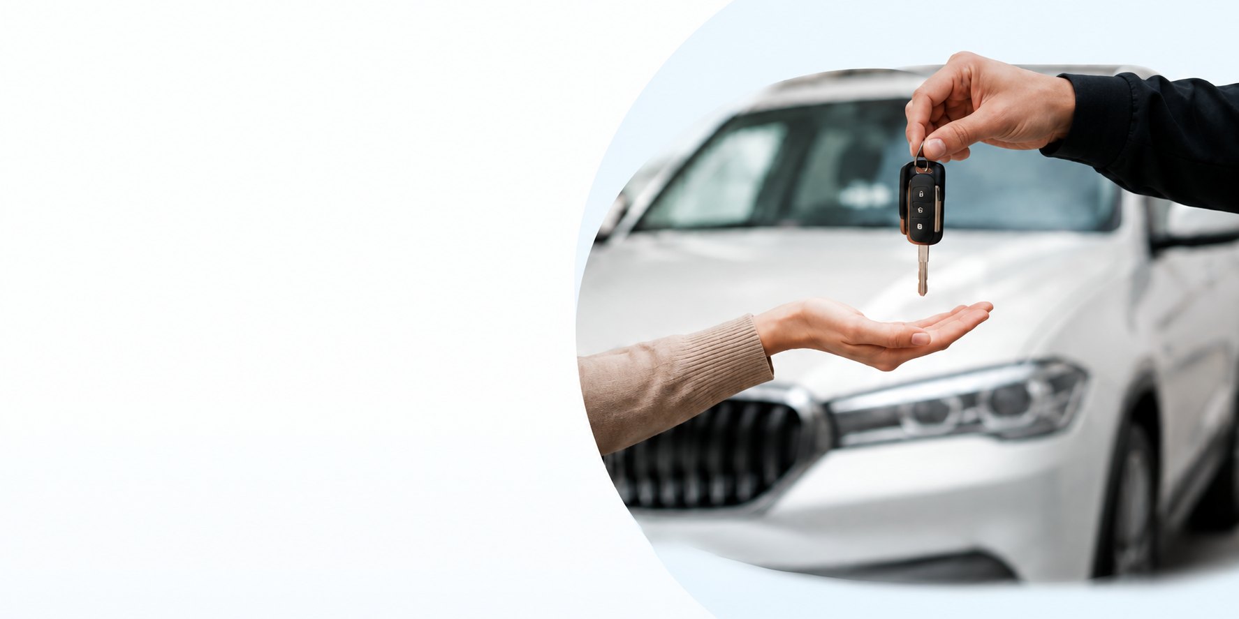 Entrega de llaves de un auto